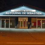 Insignia-Enseigne-facade-au-fournil-de-sebastien